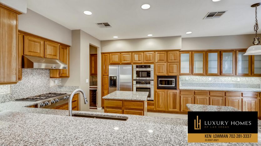 kitchen area at Eagle Rock at Summerlin Home for Sale, 508 Proud Eagle, Las Vegas, NV 89144