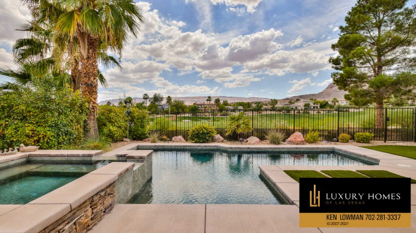 mountain view at Red Rock Country Club Home for Sale, 3301 Elk Clover St, Las Vegas