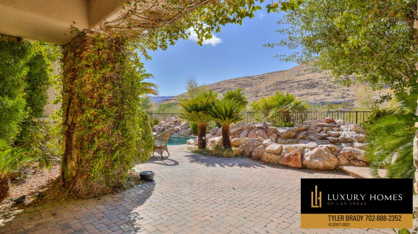 backyard area at Red Rock Country Club home for sale, 2923 Red Arrow Dr, Las Vegas