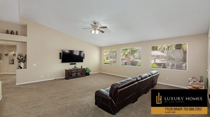 vast open spaces at Regency at The Lakes home for sale, 9904 Aspen Knoll Ct, Las Vegas
