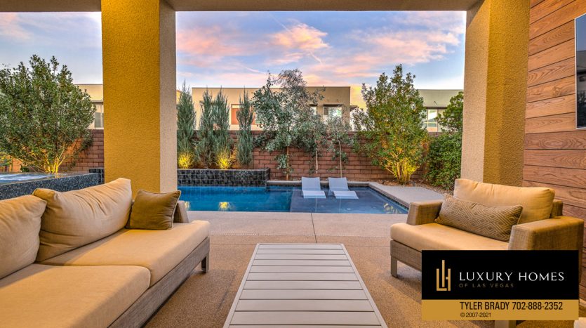 pool view at The Ridges Home for Sale, 78 Pristine Glen St, Las Vegas