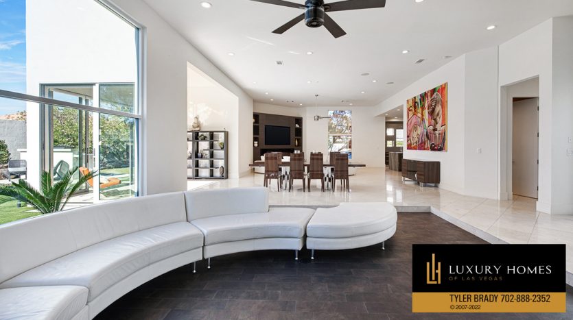 Living room at Las Vegas luxury home for sale, 8104 Via Del Cerro Court