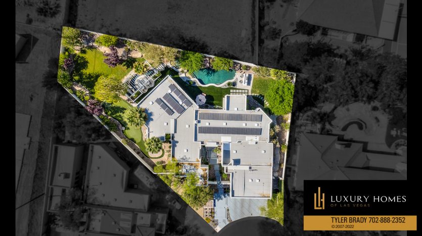 top view of Las Vegas luxury home for sale, 8104 Via Del Cerro Court
