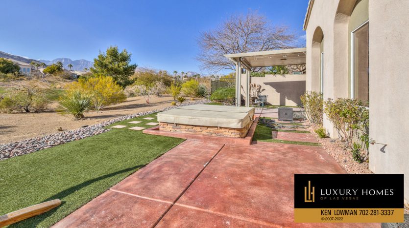 backyard at Red Rock Country Club Homes for Sale, 2885 Red Springs Dr, Las Vegas