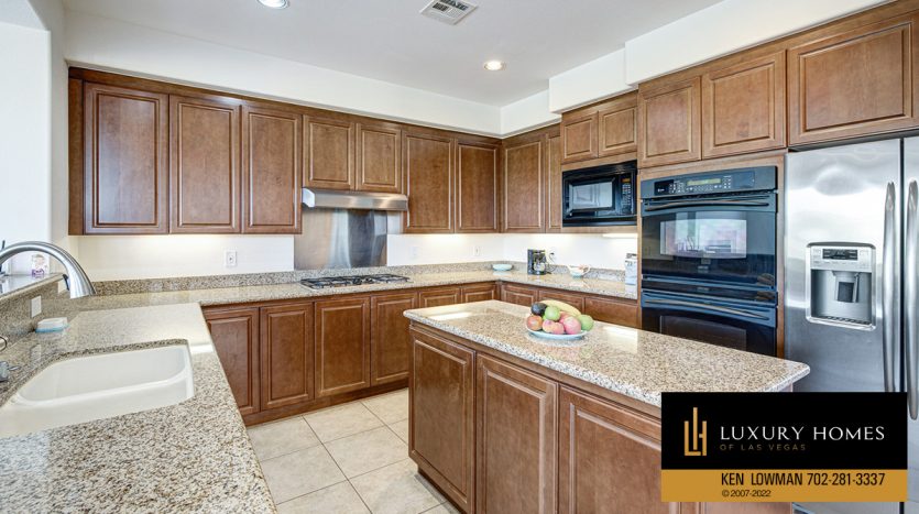 kitchen at Red Rock country club homes for sale, 11523 Glowing Sunset Lane, Las Vegas