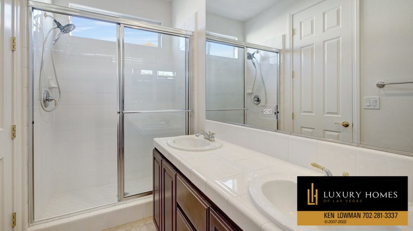 bathroom at Red Rock country club homes for sale, 11523 Glowing Sunset Lane, Las Vegas