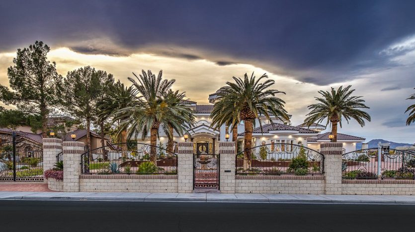 Southwest home for sale, 2021 S Valadez St, Las Vegas