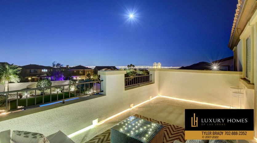 night sky views at Paseos at Summerlin home for sale, 640 Hayborn Meadows St, Las Vegas, NV 89138
