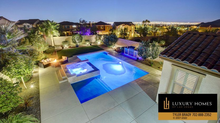pool view at Paseos at Summerlin home for sale, 640 Hayborn Meadows St, Las Vegas, NV 89138