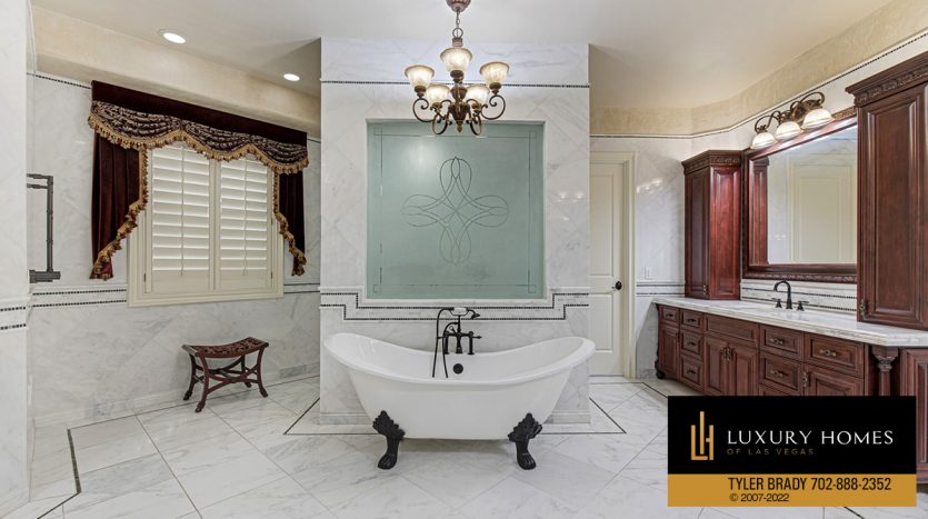 Bathroom at Tournament Hills Home for Sale, 8905 Greensboro Lane, Las Vegas, NV 89134
