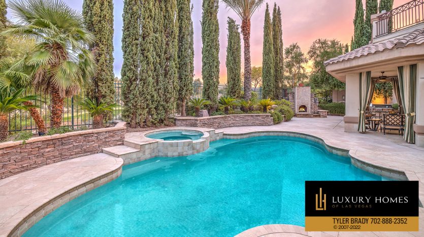 pool at Tournament Hills Home for Sale, 8905 Greensboro Lane, Las Vegas, NV 89134