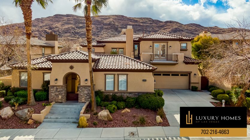 Red Rock Country Club Home for Sale, 2475 Grassy Spring Place, Las Vegas, Nevada 89135